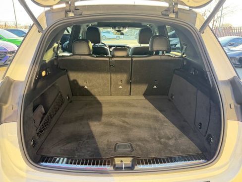 Used 2022 Mercedes-Benz GLE 350 GLE 350 4matic Sport Utility 4 w/ Premium Package image 37