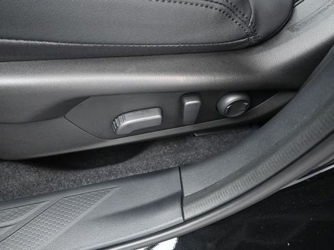 New 2026 Subaru Outback Premium AWD/4WD image 15
