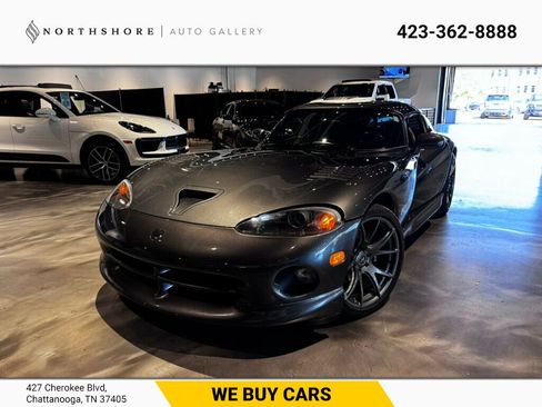 Used 2002 Dodge Viper RT/10 RWD image 1