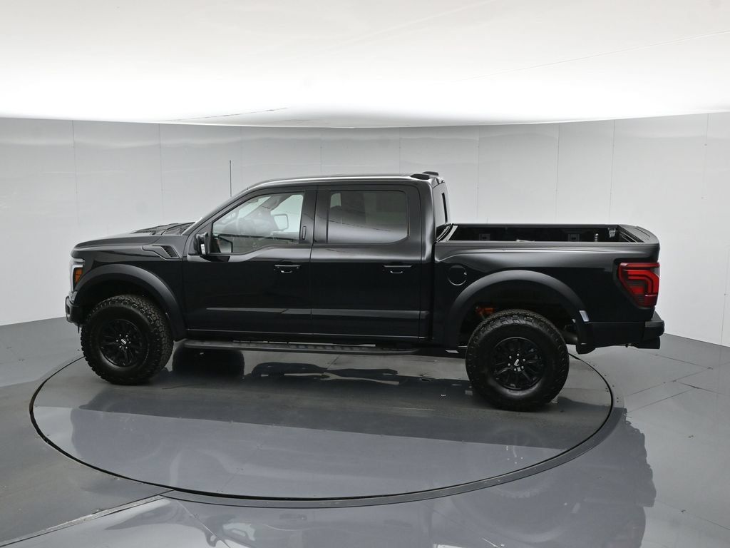 Used 2026 Ford F150 Raptor AWD/4WD image 44