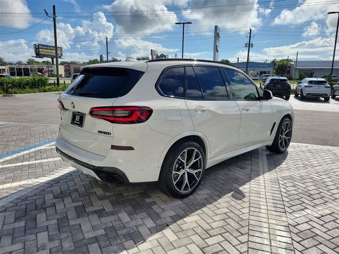 Used 2022 BMW X5 M50i w/ Executive Package image 5