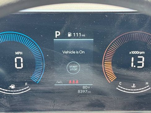 Used 2025 Hyundai Santa Cruz SEL AWD/4WD image 17