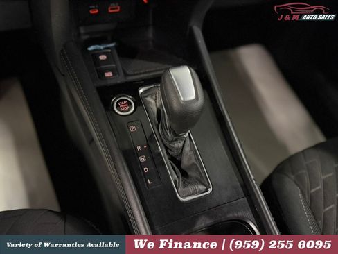 Used 2022 Nissan Kicks SV FWD image 20