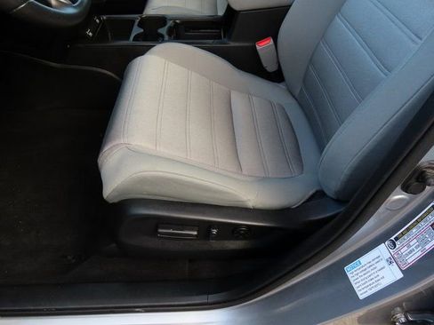 Used 2022 Honda CR-V EX image 41