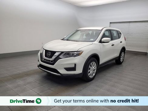 Used 2020 Nissan Rogue S FWD image 1