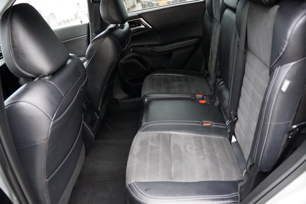 Used 2024 Mitsubishi Outlander SE AWD/4WD image 17