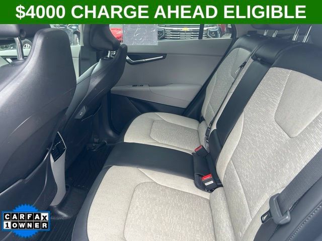 Used 2024 Kia Niro Wave w/ Wave Preserve Package FWD image 12