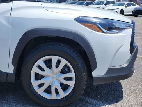 Certified 2024 Toyota Corolla Cross L AWD/4WD image 6