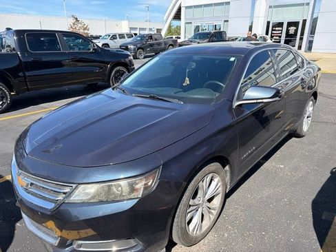 Used 2014 Chevrolet Impala LT w/ Convenience Package FWD image 2