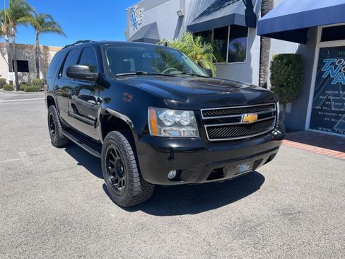 Used 2012 Chevrolet Tahoe LT AWD/4WD image 3
