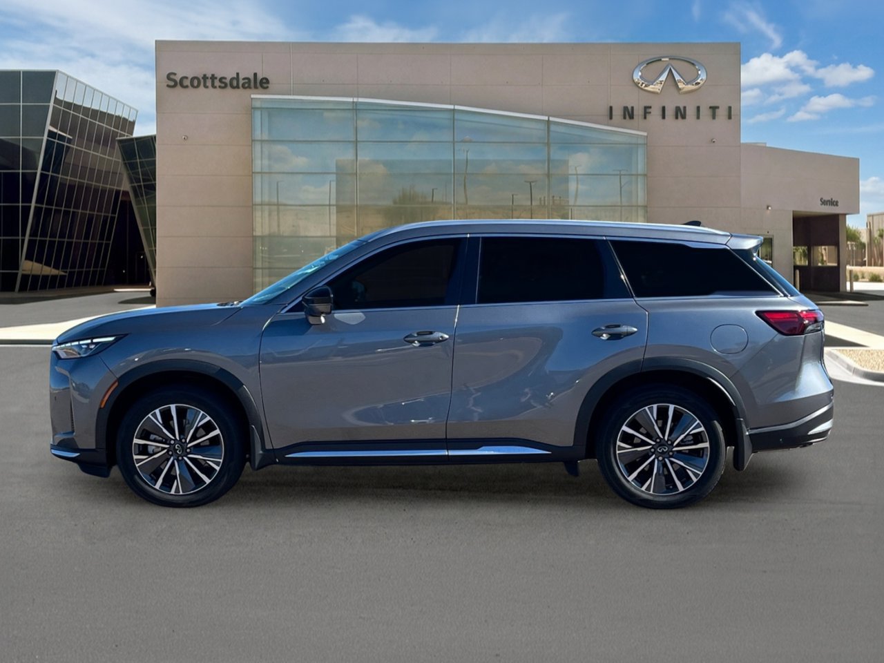 Certified 2026 INFINITI QX60 Luxe w/ Cargo Package FWD image 3