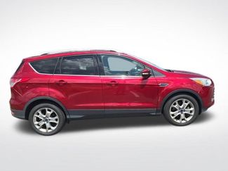 Used 2016 Ford Escape Titanium FWD video 1