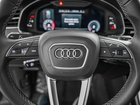 Certified 2025 Audi Q8 Premium Plus w/ Premium Plus Package AWD/4WD image 16
