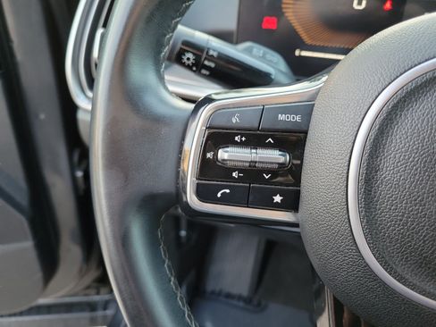 Certified 2024 Kia Sorento S AWD/4WD image 26