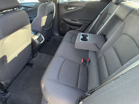 Used 2024 Chevrolet Malibu LT FWD image 24