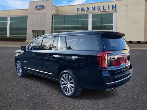 Used 2022 GMC Yukon XL Denali w/ Max Trailering Package image 5