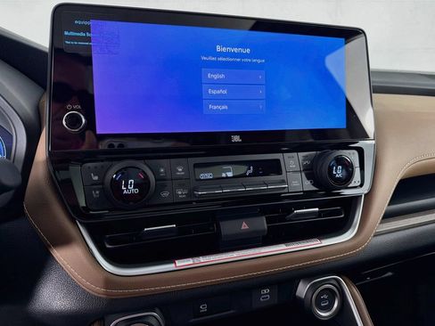 New 2026 Toyota Grand Highlander AWD image 18