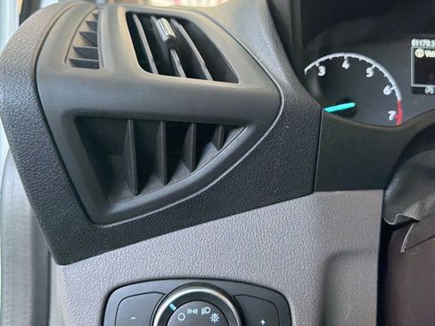 Used 2020 Ford Transit Connect XL image 19