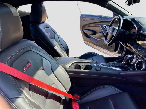 Used 2022 Chevrolet Camaro SS w/ Redline Edition image 29