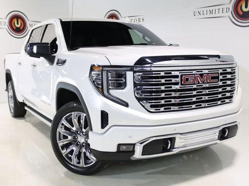 Used 2022 GMC Sierra 1500 Denali w/ Denali Reserve Package image 9