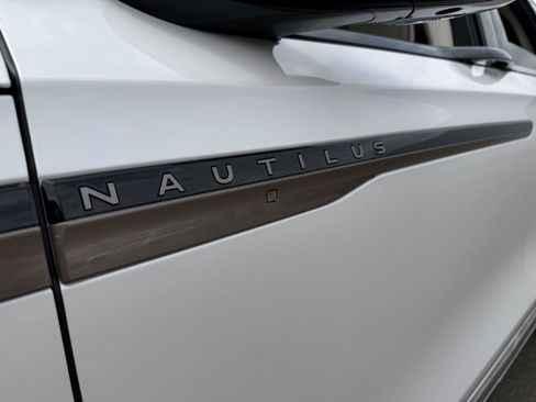 Used 2024 Lincoln Nautilus Black Label AWD/4WD image 26
