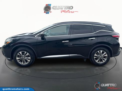 Used 2018 Nissan Murano SV image 2