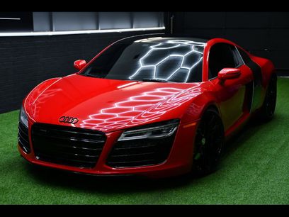 Used 2014 Audi R8 V8 w/ Convenience Package