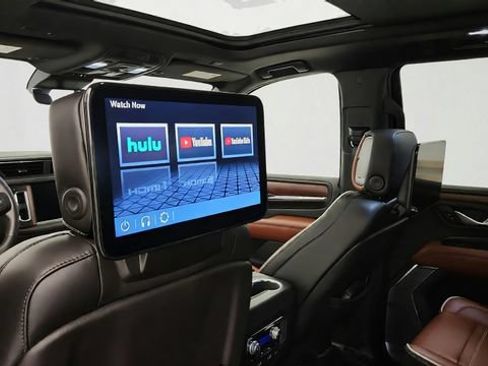 Used 2023 GMC Yukon Denali Ultimate AWD/4WD image 22