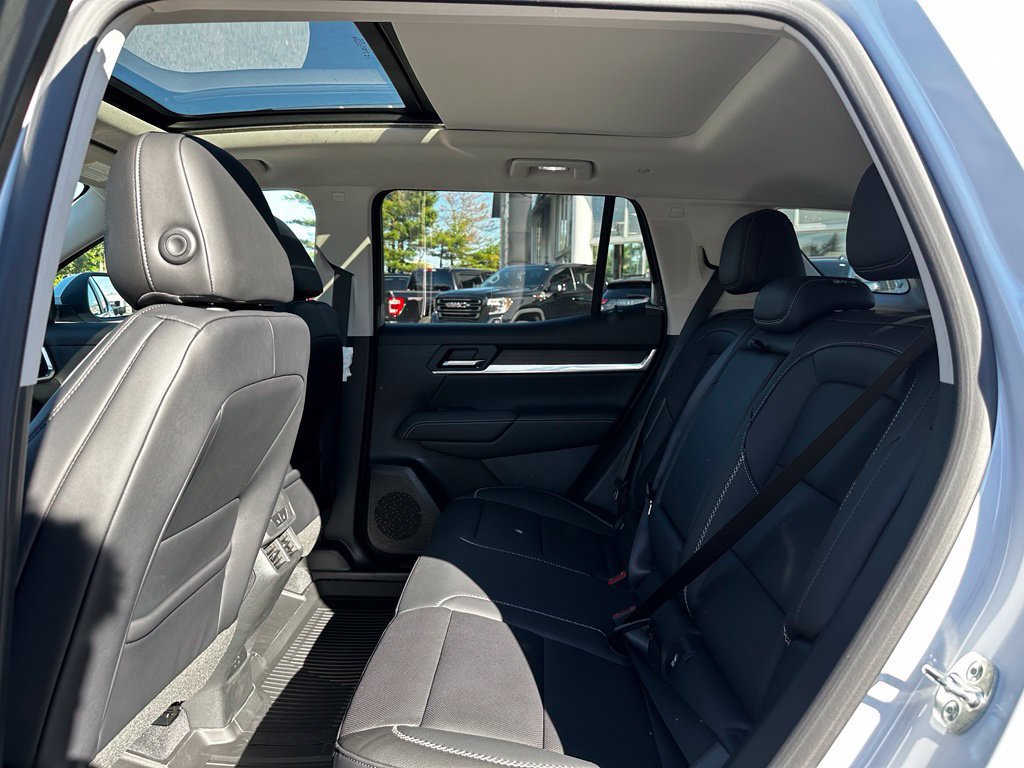 New 2027 GMC Terrain Denali w/ LPO, Floor Liner Package AWD/4WD image 21