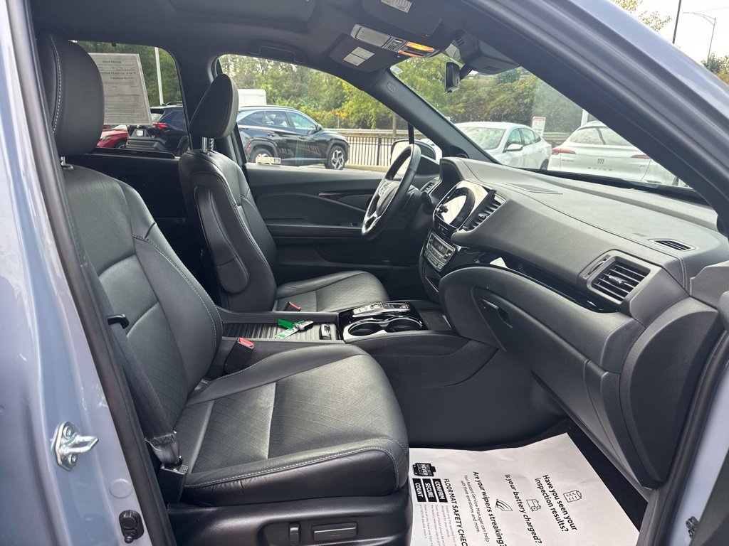 Used 2022 Honda Passport Elite image 33