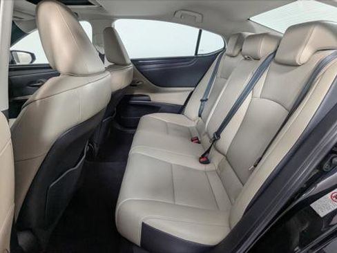 Used 2019 Lexus ES 350 image 18