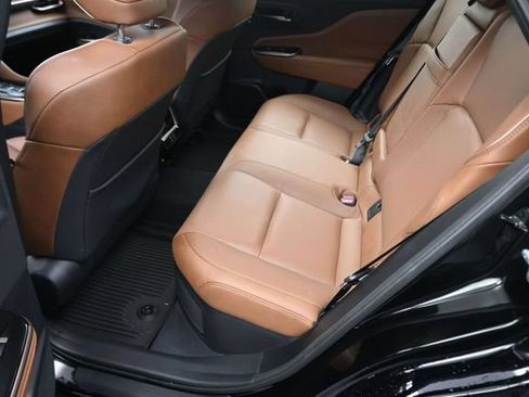 Used 2025 Toyota Crown Signia AWD/4WD image 19