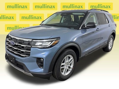 New 2026 Ford Explorer Active w/ Active Comfort Package RWD image 15