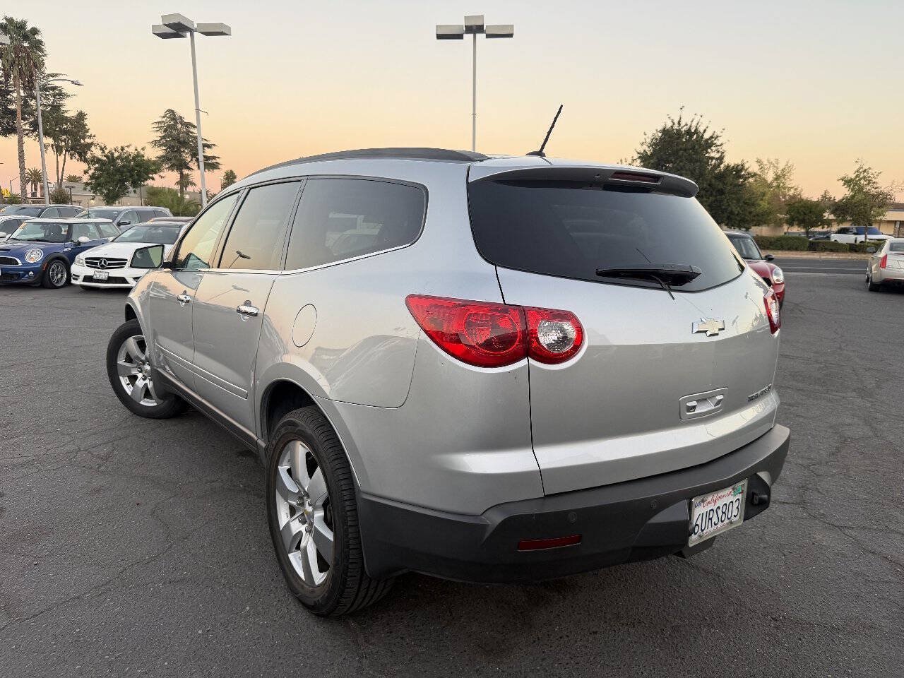 Used 2012 Chevrolet Traverse LT w/ All-Star Edition FWD image 6