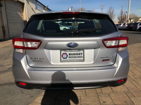 Used 2018 Subaru Impreza 2.0i Sport image 3