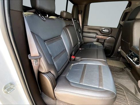 Used 2020 GMC Sierra 2500 Denali w/ Denali Ultimate Package AWD/4WD image 26