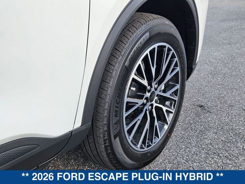 New 2026 Ford Escape SE FWD image 13