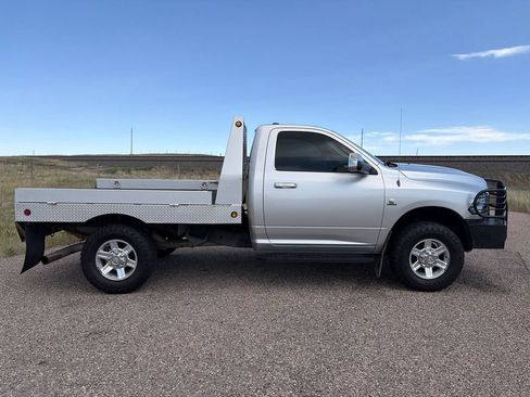 Used 2010 Dodge Ram 2500 Truck SLT w/ Cold Weather Pkg AWD/4WD image 6