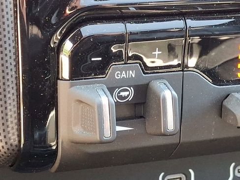 Certified 2026 RAM 1500 Limited AWD/4WD image 19