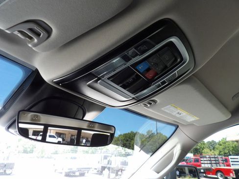 Used 2024 RAM 2500 Laramie w/ Safety Group AWD/4WD image 27