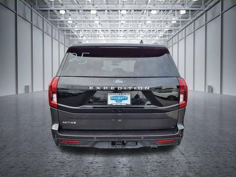 Certified 2025 Ford Expedition Active AWD/4WD image 12
