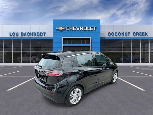 Used 2023 Chevrolet Bolt LT image 8