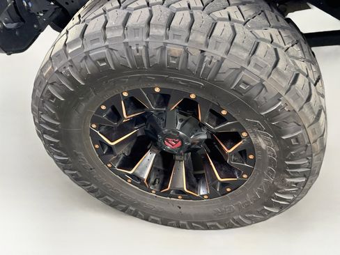 Used 2021 Jeep Wrangler Unlimited Rubicon w/ Dual Top Group AWD/4WD image 30