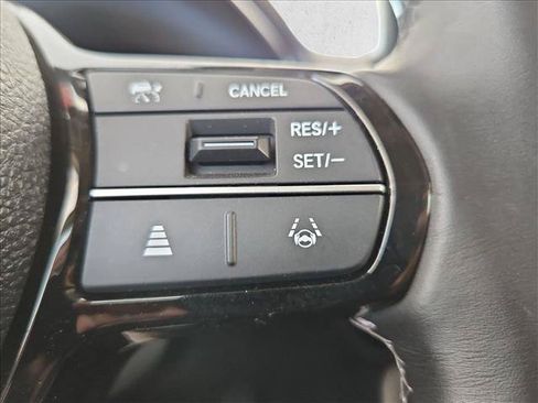 Used 2024 Honda Civic EX-L image 24