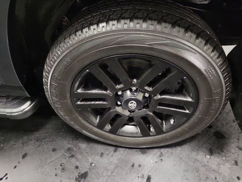 Used 2021 Toyota 4Runner Nightshade image 10