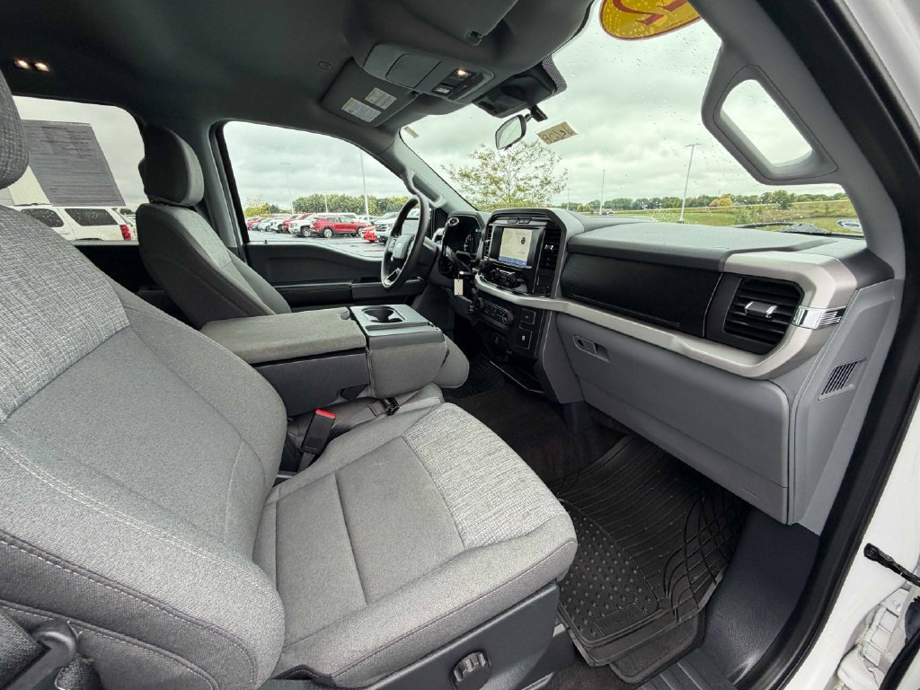 Used 2022 Ford F150 XLT w/ Trailer Tow Package AWD/4WD image 24