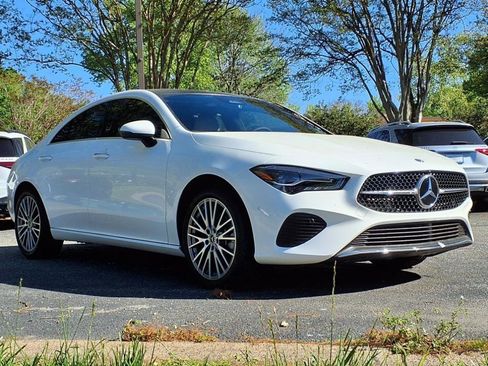 Used 2025 Mercedes-Benz CLA 250 image 1