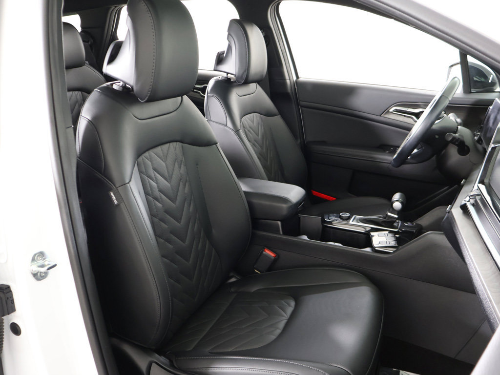 Used 2024 Kia Sportage X-Line w/ X-Line Premium Package AWD/4WD image 34