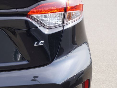 Used 2025 Toyota Corolla LE image 10