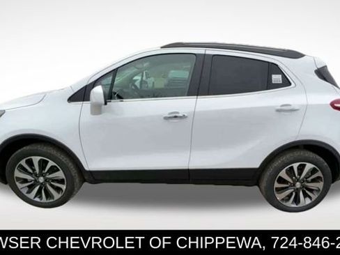 Certified 2022 Buick Encore Preferred w/ Safety Package image 5